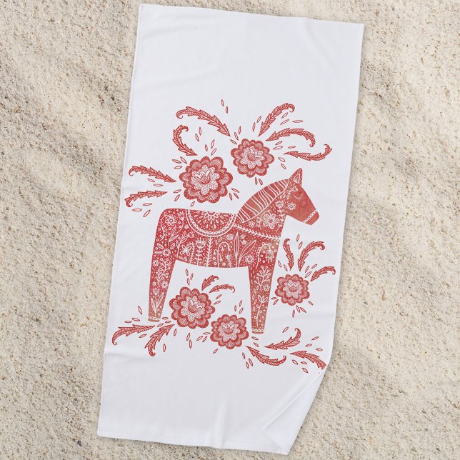 Toalla De Playa Caballo de dala sueco rojo y blanco (Swedish Dala Horse red and white folk art beach towel)