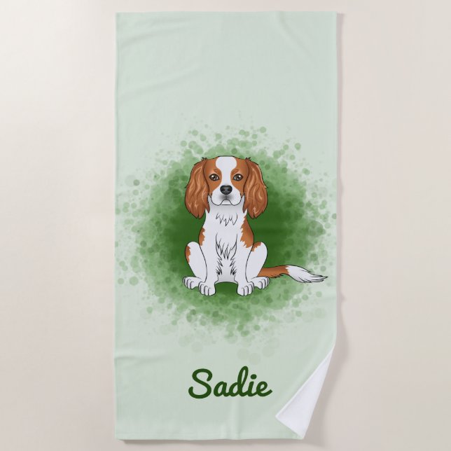 Toalla De Playa Cavalier King Charles Spaniel Blenheim Sobre Verde (Anverso)