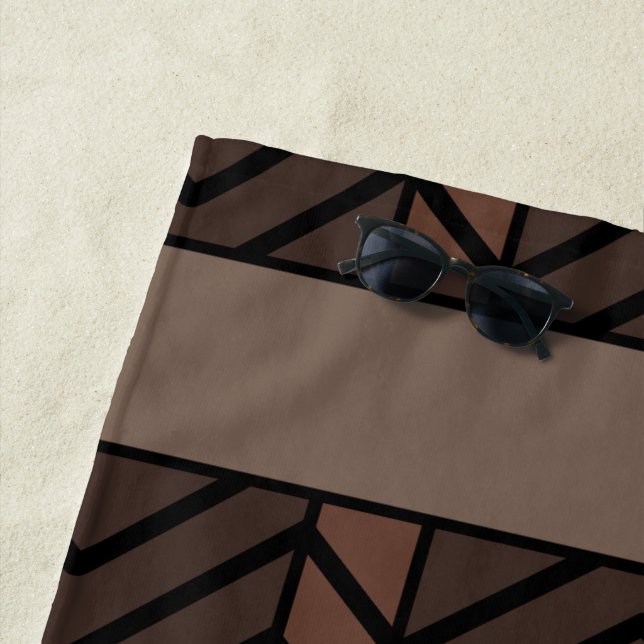 Toalla De Playa Chevron Pattern Brown (In situ)