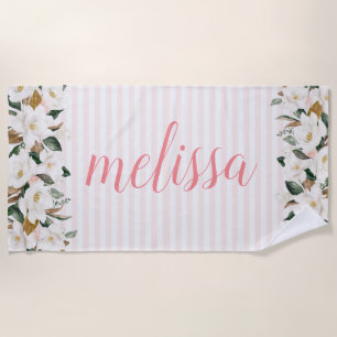toalla de playa con escritura floral personalizada