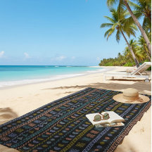 Toalla de playa con patrón de arte popular escandi