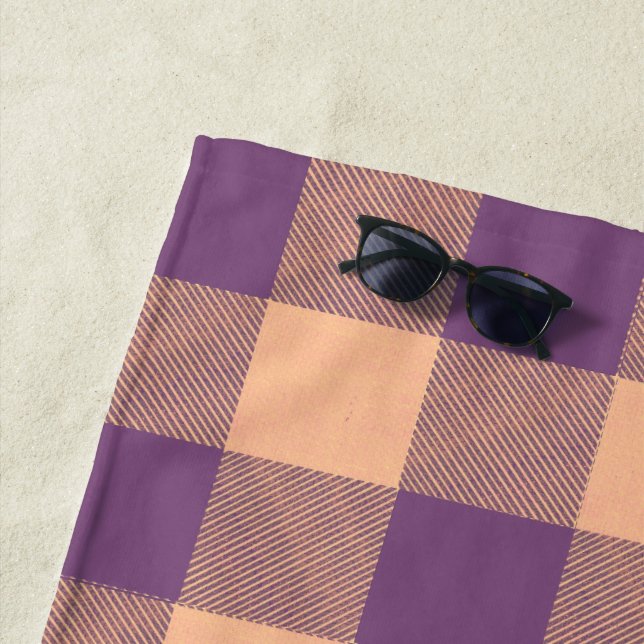 Toalla De Playa Cuadro de Búfalo Violeta y Beige (In situ)