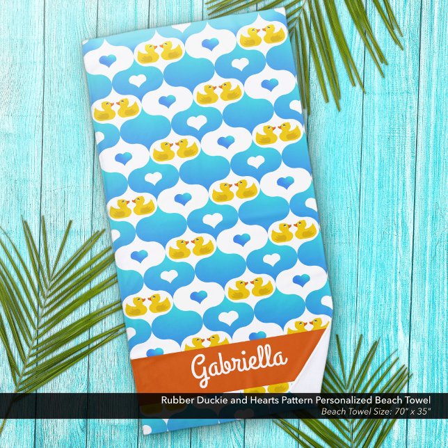 Toalla De Playa Cute Yellow Duck and Hearts Pattern Personalized (Rubber Duckie and Hearts Pattern Beach Towel–Personalized with Your Name)