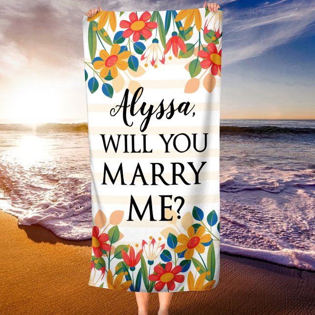 Toalla de playa de Propuesta Boda personalizada (Personalized Wedding Proposal Beach Towel)