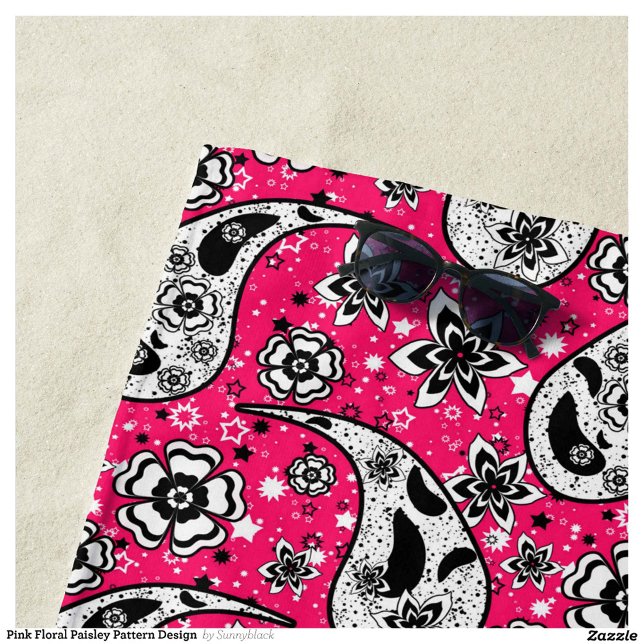 Toalla De Playa Diseño de patrones de paisley floral rosa (Subido por el creador)