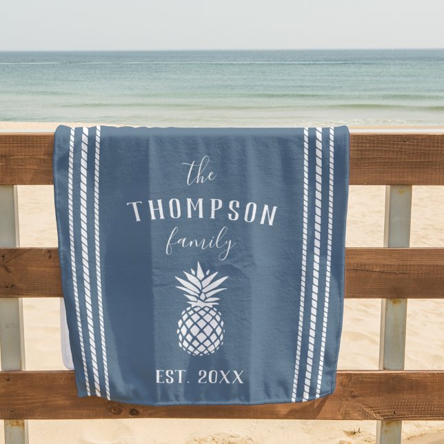 Toalla De Playa Dusty Blue Personalizado Nombre Familiar Pineapple (Subido por el creador)