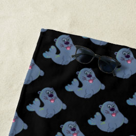 Toalla De Playa El Sello De Tela En El Carácter Del Logo De La Mas