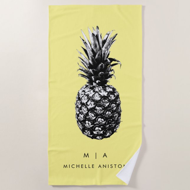 Toalla De Playa Elegante piña amarilla | Personalizado de monogram (Anverso)