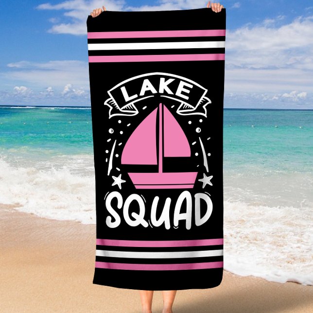 Toalla De Playa Escuadrón de lagos de verano con borde de franjas (Summer Boat Lake Squad with Stripe Border Beach Towel)