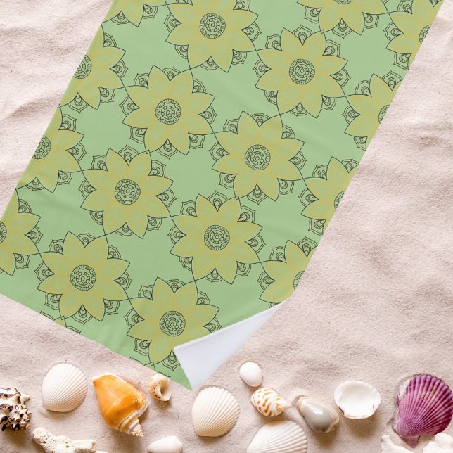 Toalla De Playa Flor Mandala Verde y Amarillo (Subido por el creador)