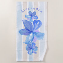 Toalla de playa floral personalizada