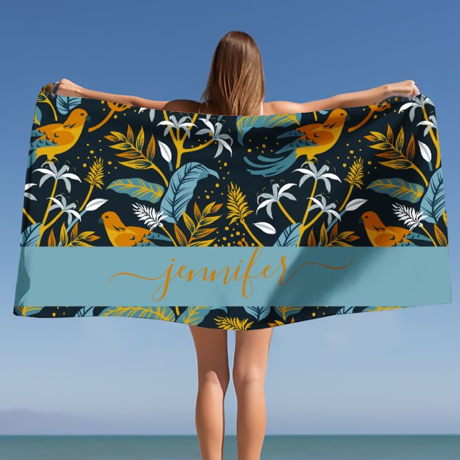 Toalla De Playa Fondo del patrón tropical de nombre personalizado (Personalized Name Tropical Pattern Background Beach Towel)
