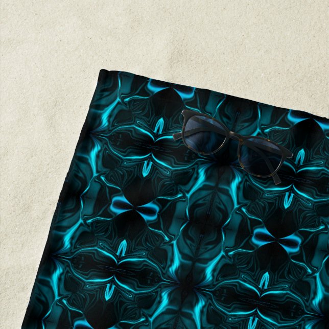 Toalla De Playa Formas, traços ciano flutuam em fundo escuro. (In situ)