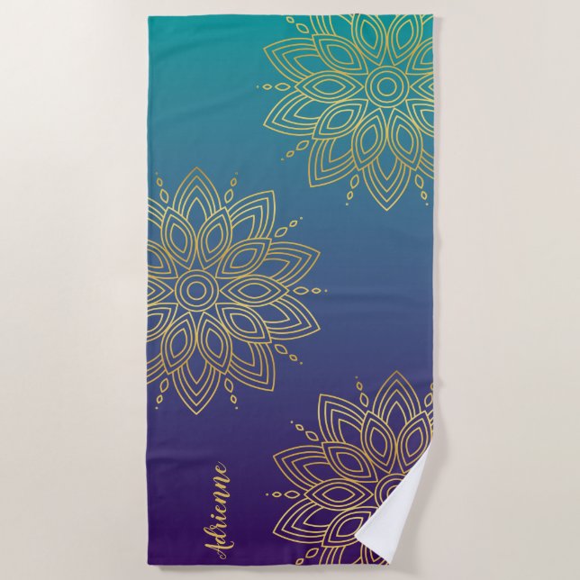 Toalla De Playa Gradiente Verde azulado púrpura Faux Gold Mandala (Anverso)