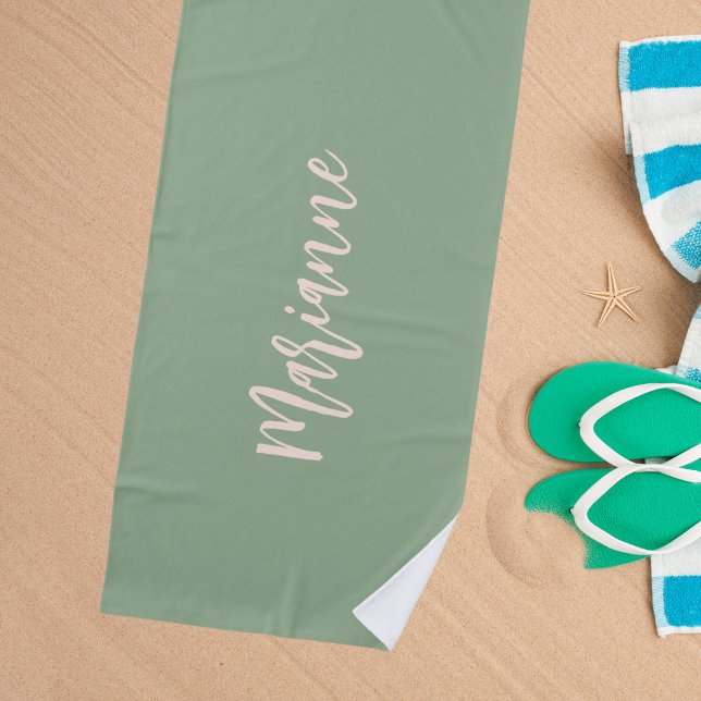 Toalla De Playa Guión de nombre personalizado de armazón verde (Subido por el creador)