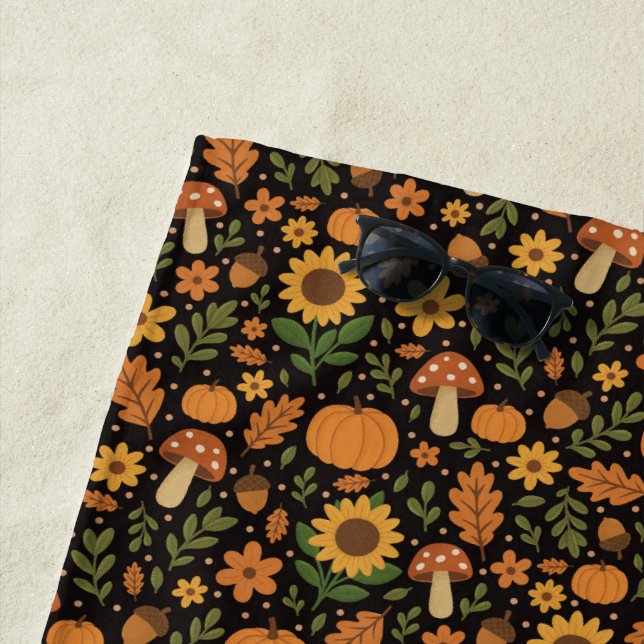 Toalla De Playa Hand Drawn Rustic Fall Pattern Beach Towel (In situ)