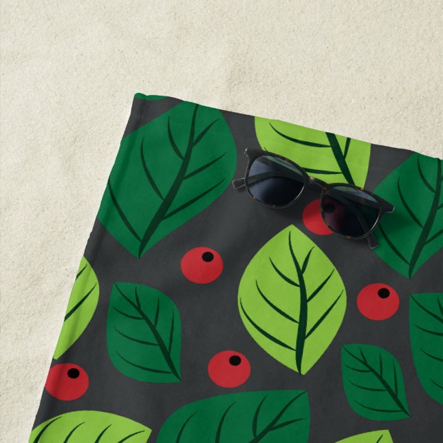 Toalla De Playa Hojas verdes, bayas rojas, patrón de hojas (In situ)