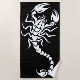 Toalla De Playa Ilustración de tatuaje tribal de escorpión minimal