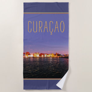 Toalla De Playa Línea aérea de Willemstad de noche (personalizable