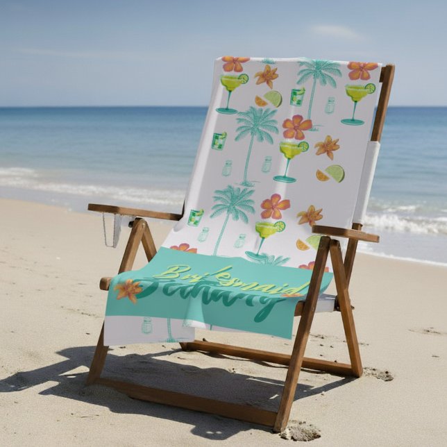 Toalla De Playa Margarita Veil Bachelorette Party Ilustrada (Spice up the party with this playful “Margarita Veil” design!)