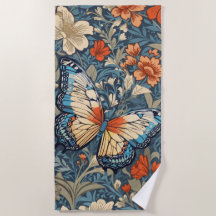 Mariposa Regal en medio de la floral William Morri
