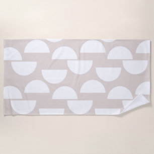 Toalla De Playa Media Luna Glam de Mediano Siglo #2 #abstract #geo