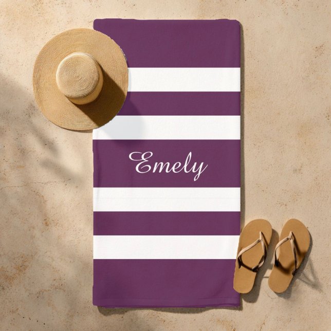 Toalla De Playa Moderno y elegante nombre del patrón de rayas púrp (Modern Elegant Purple Stripes Pattern Name Beach Towel)