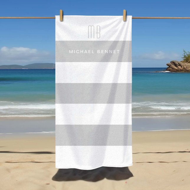 Toalla De Playa Monograma de bandas grises modernas (Modern Gray Stripes Monogram Beach Towel)