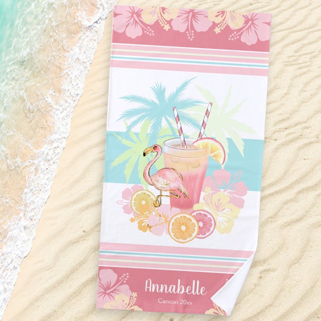 Toalla De Playa Monograma de cóctel tropical Flamingo (Tropical Cocktail Flamingo Beach Towel with name)