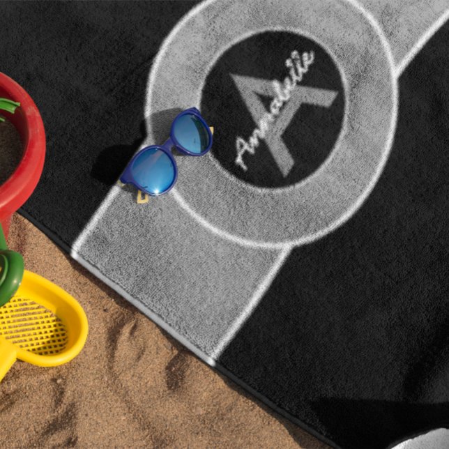 Toalla De Playa Monograma gris negro personalizado (Subido por el creador)