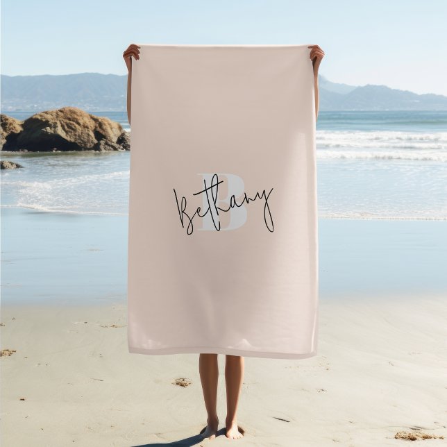 Toalla De Playa Monograma rosa Rubor elegante moderno (Subido por el creador)