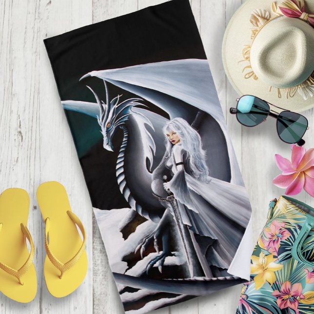 Toalla De Playa mujer dragona blanca Fantasy Auroras (Subido por el creador)