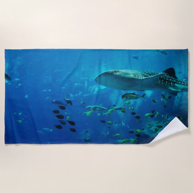 Toalla De Playa Nadar en verano con los tiburones (Anverso)