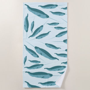 Toalla De Playa Narwhal en el patrón del océano azul
