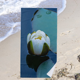 Toalla De Playa Nilo de agua blanca en el estanque, fotografía de