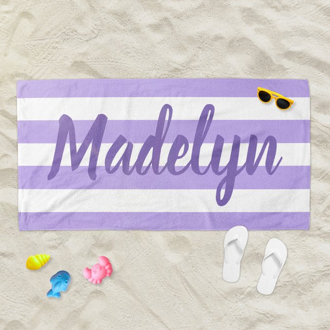 Toalla De Playa Nombre de guión rayado púrpura personalizado (Subido por el creador)