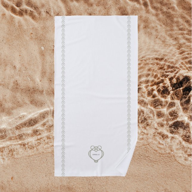 Toalla De Playa Nombre de la familia Sage Green Irish Celtic Swan  (Subido por el creador)