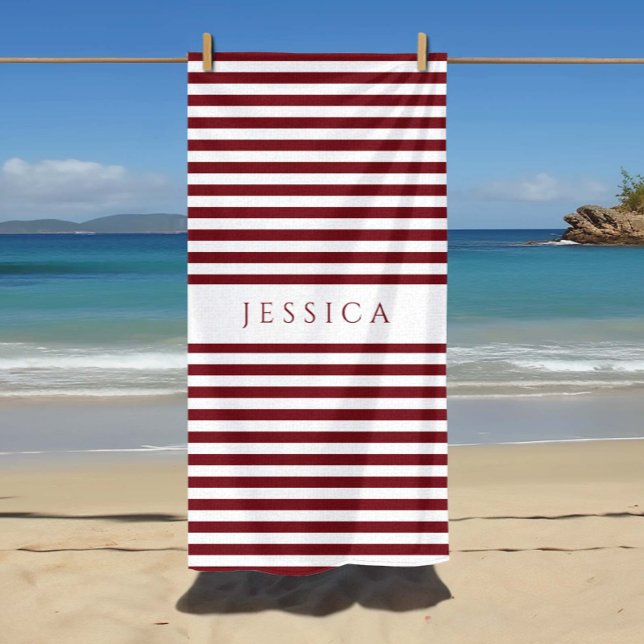 Toalla De Playa Nombre moderno del patrón rayado de Borgoña (Personalized Modern Burgundy Striped Pattern Beach Towel.)