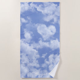 Toalla De Playa Nube De Corazón Aburrido En Cielo Azul Feliz