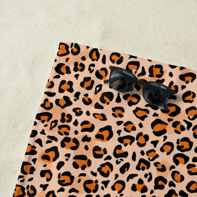 Toalla De Playa Orange and Brown Leopard Print (In situ)