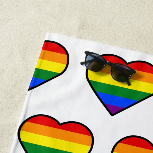 TOALLA DE PLAYA ORGULLO CORAZÓN (In situ)