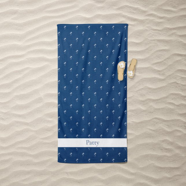 Toalla De Playa Palmeras Blancas sobre Azul Marino (Palm Tree Navy Blue Beach Towel)
