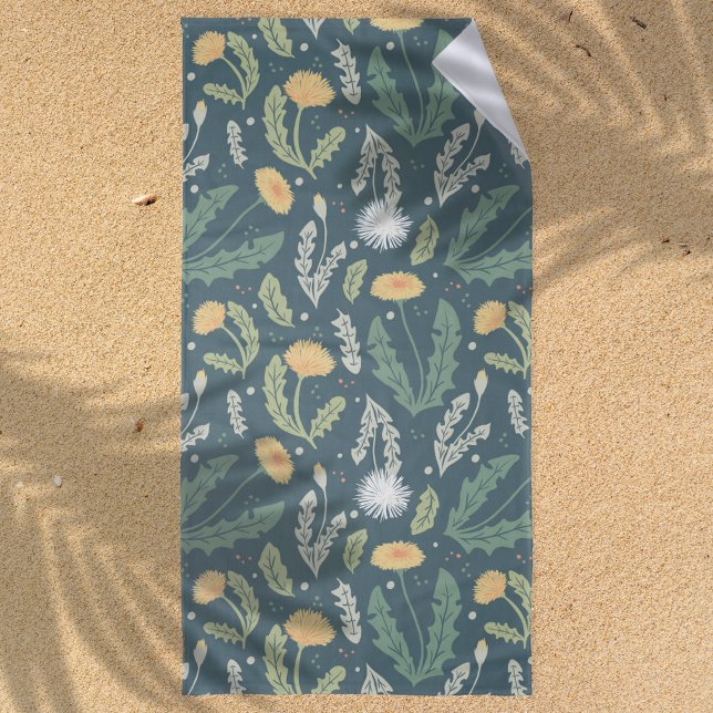 Toalla De Playa Patrón de maleza floral de Dandelion (Dandelion Pattern Beach Towel)