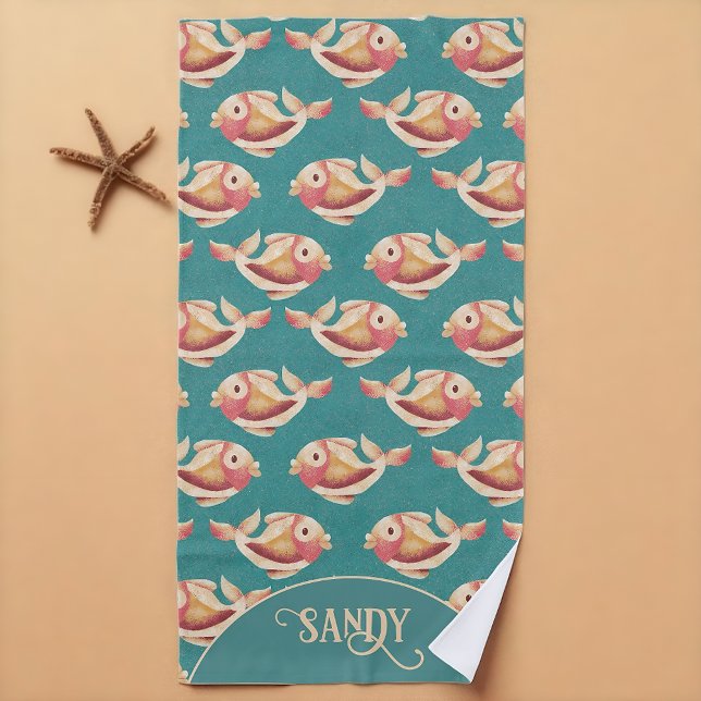 Toalla De Playa Patrón retro de pez dorado costero (Retro goldfish beach towel with teal background and your name.)