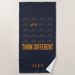 Toalla De Playa Pensar diferente ciclismo recortado personalizado
