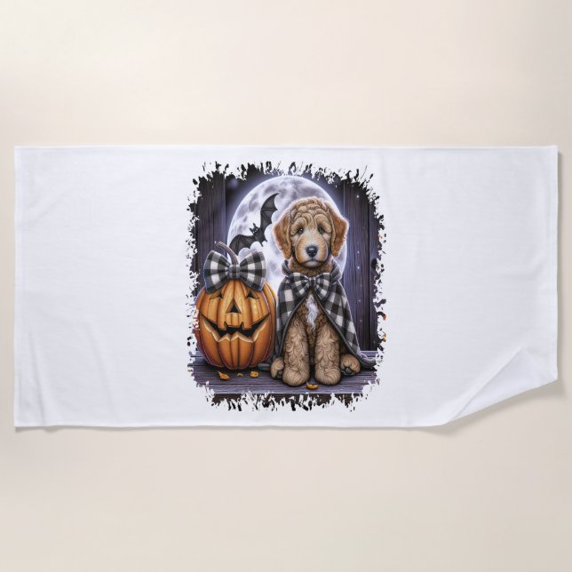 Toalla De Playa Plaza de Halloween del perro Labradoodle (Anverso)