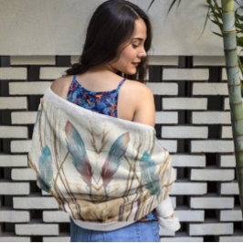 Toalla De Playa Plumas en acuarela sobre hierba seca