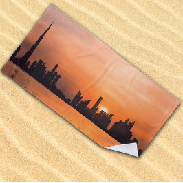 Toalla De Playa Puesta de sol sobre una ciudad costera - acuarela