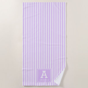 Toalla De Playa Rayas de cabana de lavanda ligera monogramadas ini