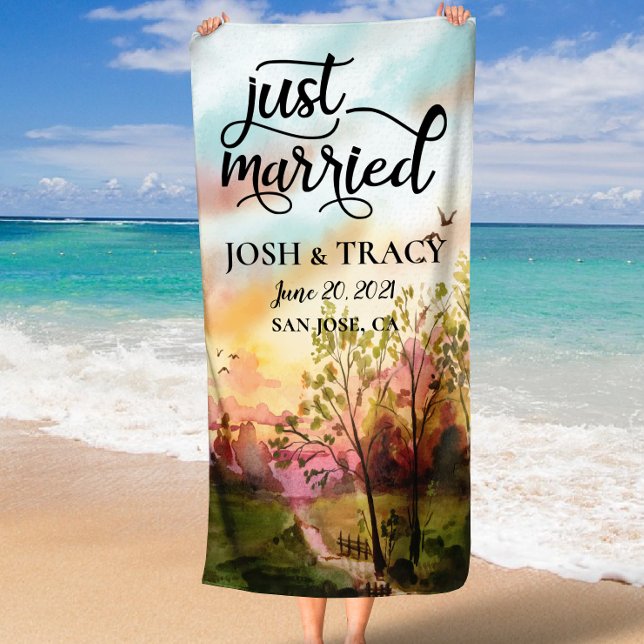 Toalla De Playa Recién Casados, Regalos para la Novia, Regalos de  (Just Married, Bride Gifts, Engagement Gifts Beach Towel)